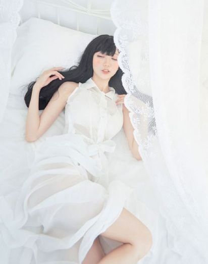 周妍希浴缸洗澡三点露xyzav_BD韩语完整版观看